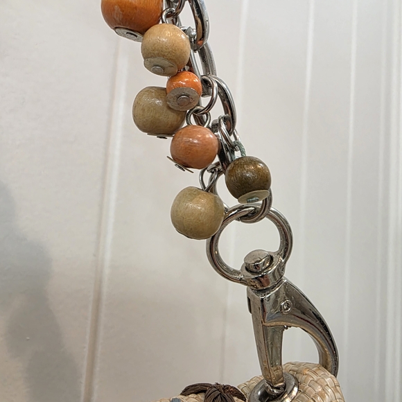 Rafe Beige Floral Embroidered Shoulder Bag - Picture 3 of 11